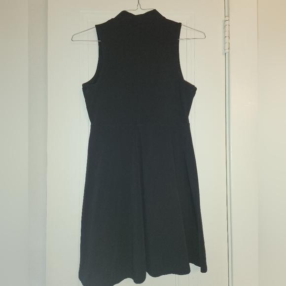 EXPRESS sleeveless choker dress Black Sz Medium - Picture 4 of 5